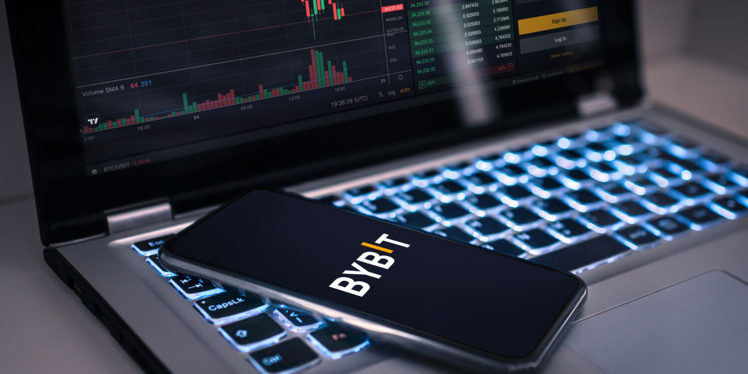 Bybit exchange 2025 hack news